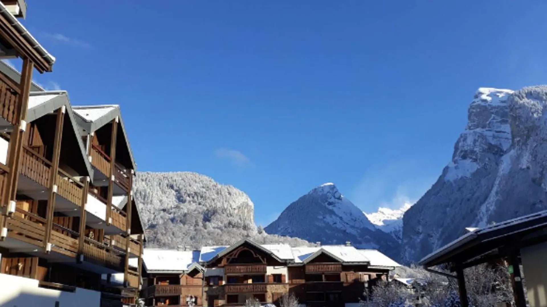 Studio Avec Mezzanine Au Centre-Village, 100M De Navette Ski, 4 Pers., Equipe Et Confortable - Fr-1-624-58 Самоен 0*,  Франция